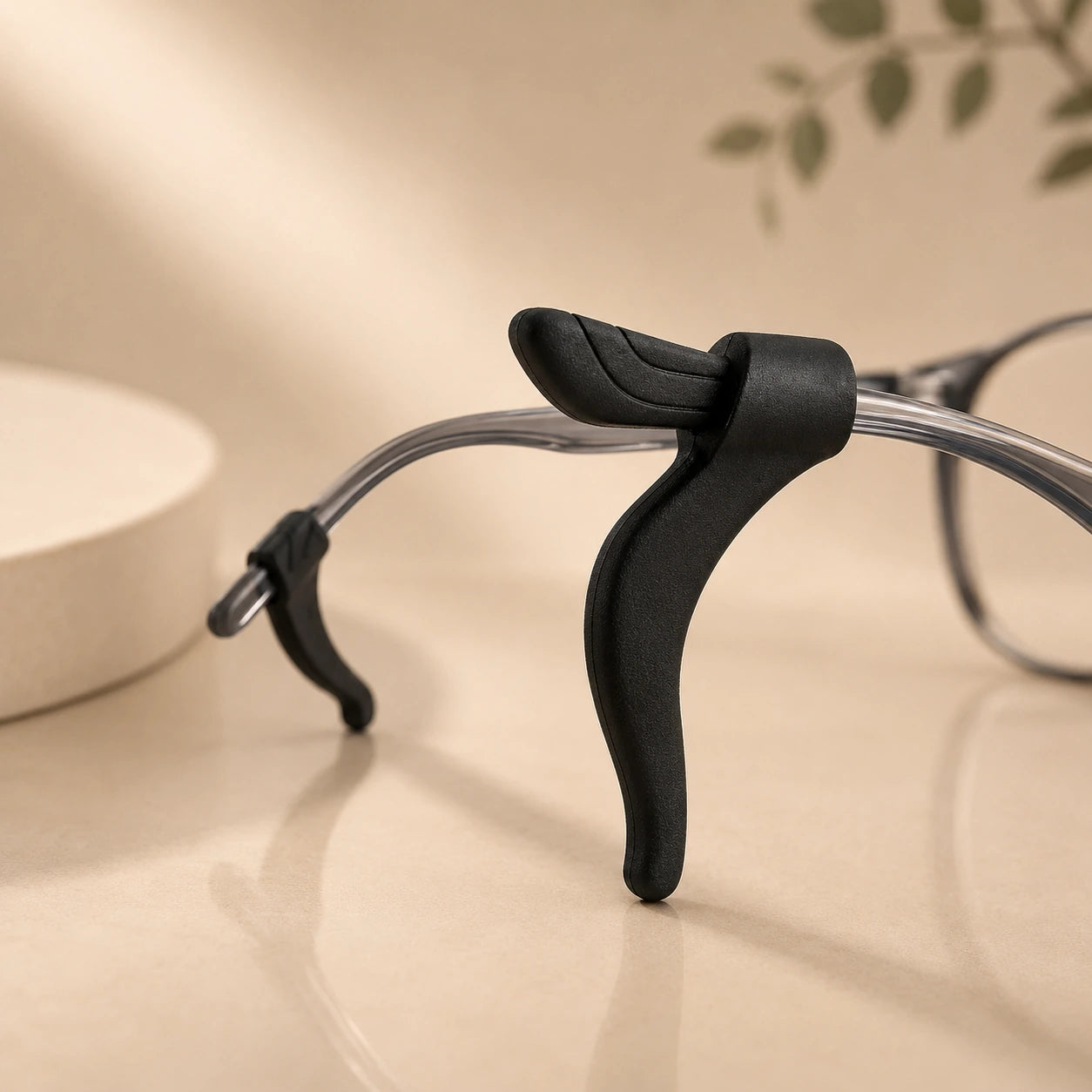 GlassGrip™ Anti-Slip Hooks